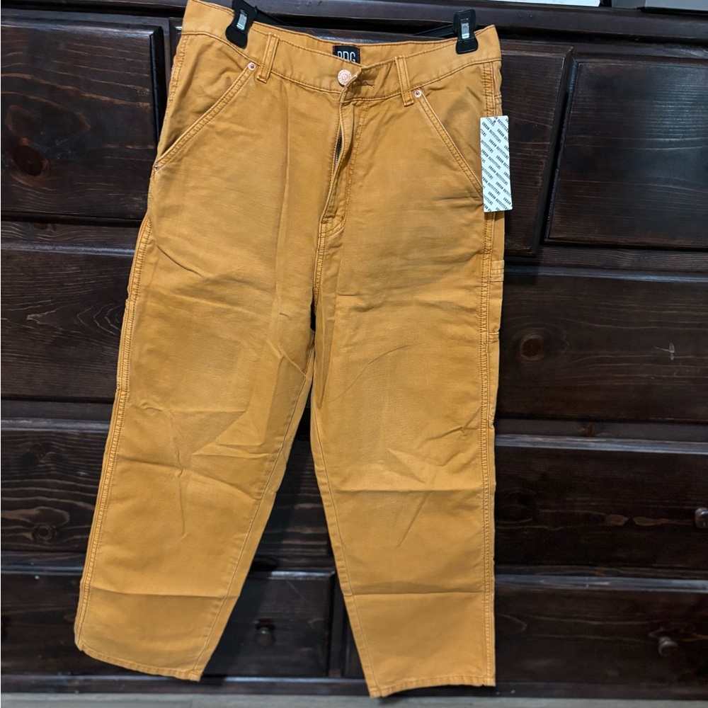 New mustard cargo Sz 28 urban outfitters